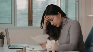 How to Handle Problem Guests in Your Holiday Let
