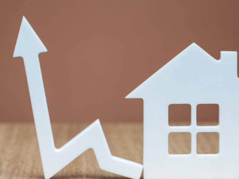 How to Prepare Your Holiday Home for Peak Season (1)